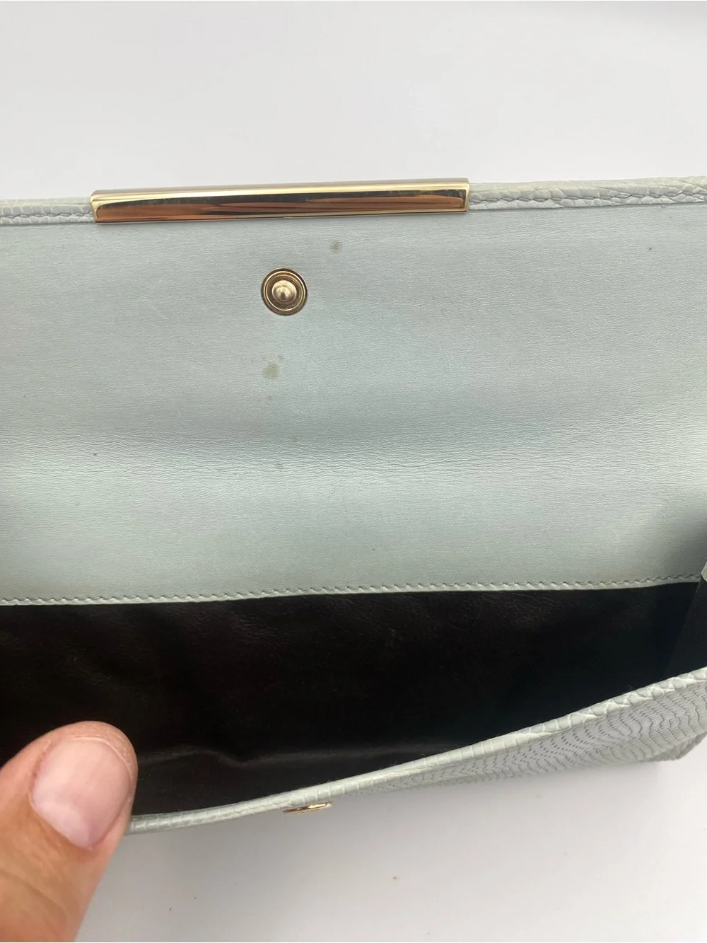 Gucci Pale Gray Lizard-Embossed Leather Wallet with Gold Bar vintage